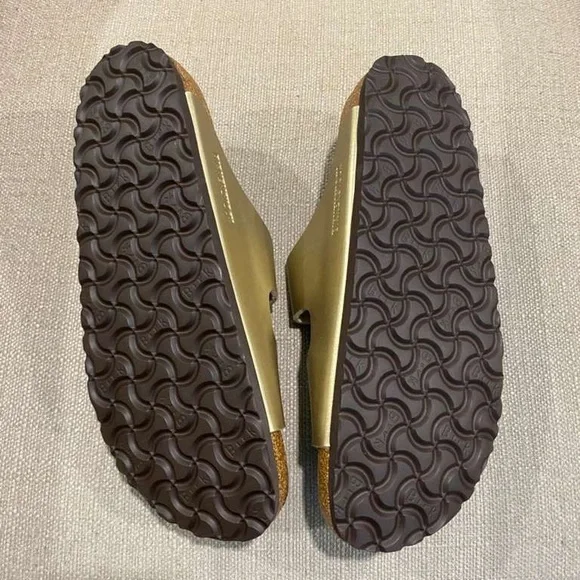 NEW Birkenstock Arizona Gold Slide Sandals Size 40 / 9 - Picture 7 of 9